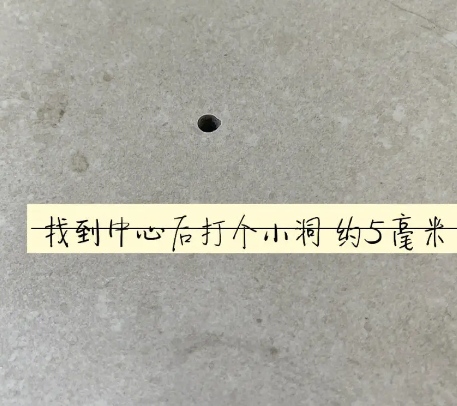 邵阳瓷砖空鼓维修公司专业解答在瓷砖铺贴过程中，如果砂料搅拌不均匀，将会带来以下问题